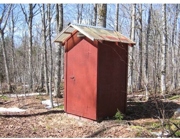 How to Build a Modern Outhouse for Your Back Yard that Isnt Smelly