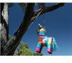 800px-Piñata in San Diego