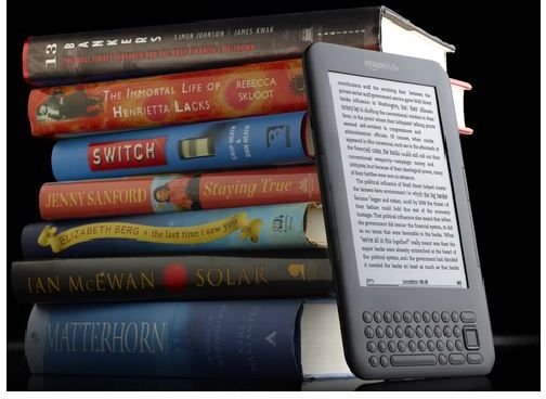 The Kindle 3 features a microphone. It is not mentioned in the ...