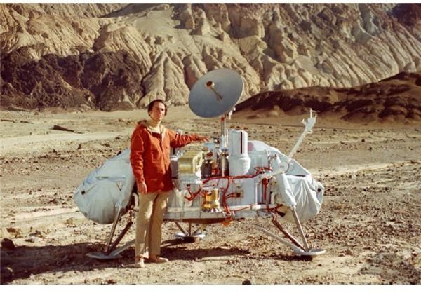 Carl Sagan and the Viking lander