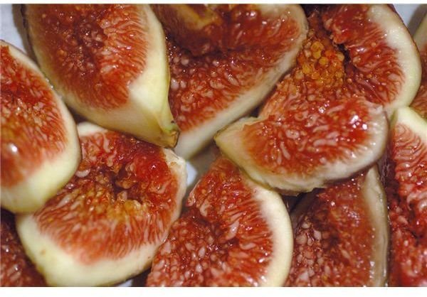 Know the Benefits of Eating Figs