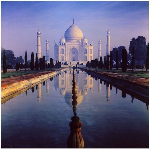Design and Construction Process of the Taj Mahal