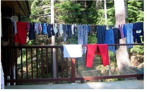 Benefits of Line Drying Your Clothes - Use Natural Solar Energy to Dry & Bleach Your Clothes