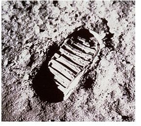 First Footprint on moon - NASA GOV