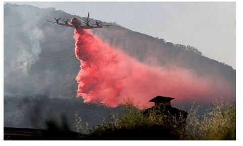 fire extinguishing planes