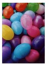 Colorful Easter plastic eggs by Tortillovsky/Wikimedia Commons 