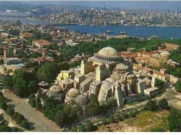 Byzantine Architecture: Features of Byzantine Churches