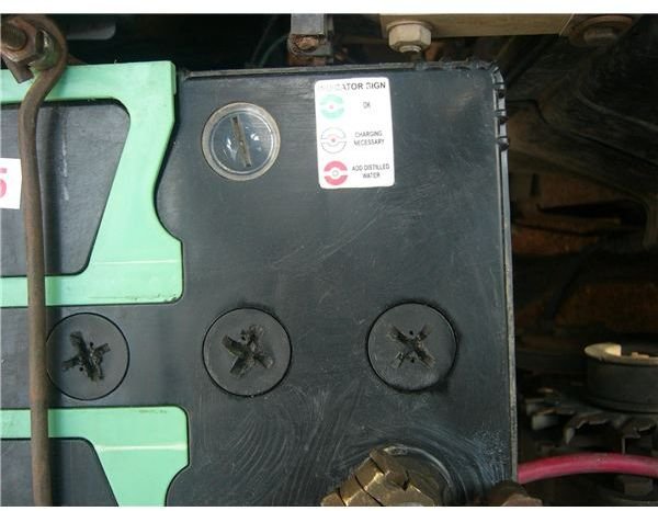 maintenance free car battery indicator