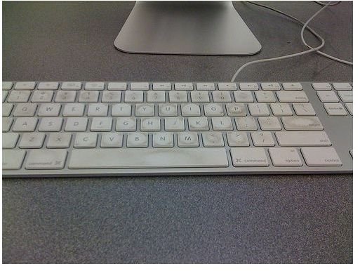How to Clean My Mac Keyboard