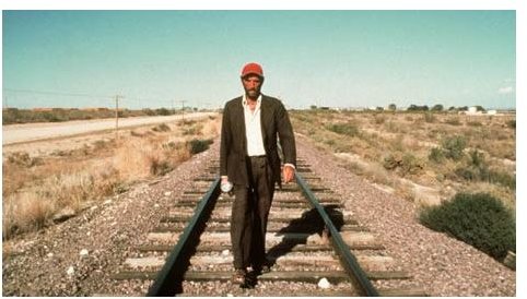 Robby Müller&rsquo;s cinematography for Paris, Texas is often praised for the depth of its long shots.