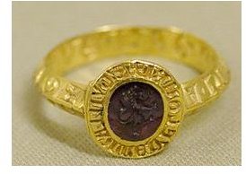 256px-Signet ring Guillaume de Flouri MNMA Cl23430