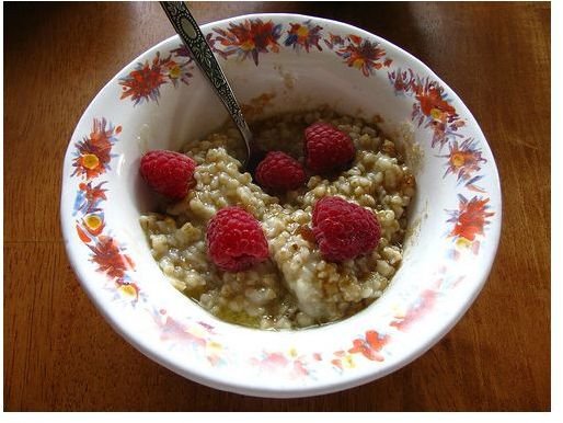 Eat Oatmeal to Lower Cholesterol