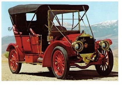 1904 Welch Touring Car with Pent-roof combustion Chamber from earlyamericanautomobiles
