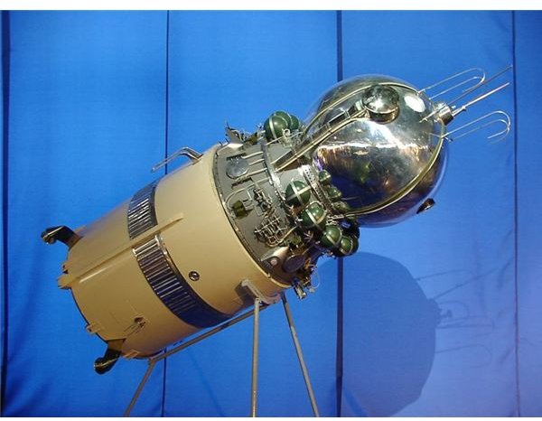 The History of Soviet Space Exploration - Part I - Early Years and Vostok Spacecrafts - by John Sinitsky