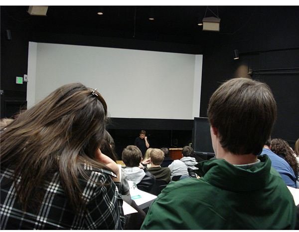 800px-BinghamtonUniversity Classroom