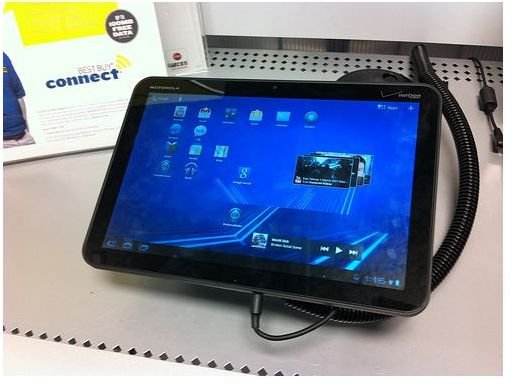 Motorola Xoom - Android tablet with gps