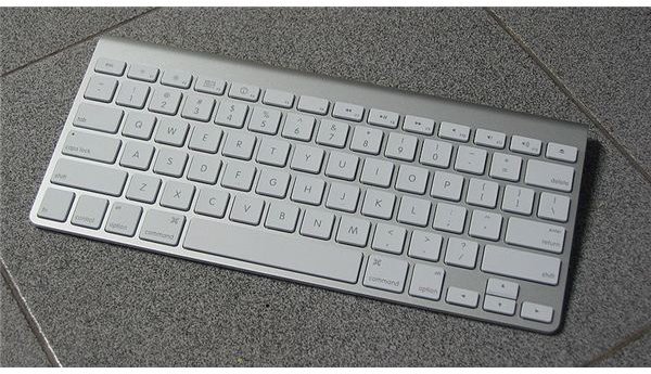 Using the Apple Wireless Keyboard and Windows 7