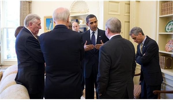 800px-Barack Obama meets with Congressional Democratic leaders in Oval Office 1-23-09