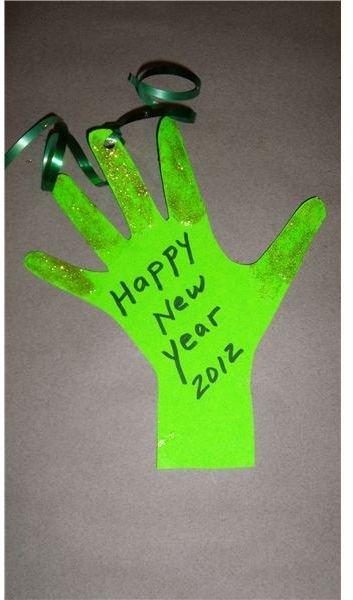 3 New Year Crafts for Preschoolers: Creatively Celebrate the New Year