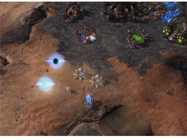 Starcraft 2 Zerg Multiplayer - Zerg Base under Attack