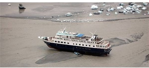 Ship Grounding - Why does a ship run aground?