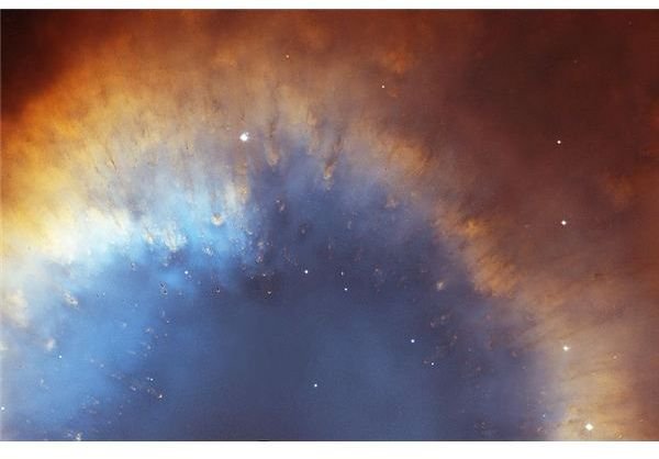 Comet-like Filaments Along the Inner Rim of the Helix Nebula Gas Ring