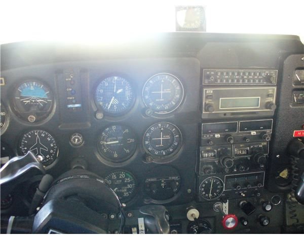 Ultralight Aircraft Instruments: What is required and what is just a good idea?