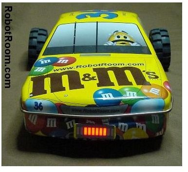 m&m robot