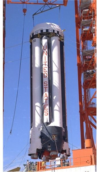 The Apollo Space Program - The First Chariot--the Saturn 1/1B