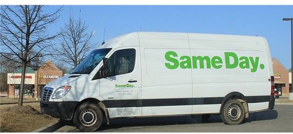 800px-Same Day Delivery courier van Ypsilanti Township