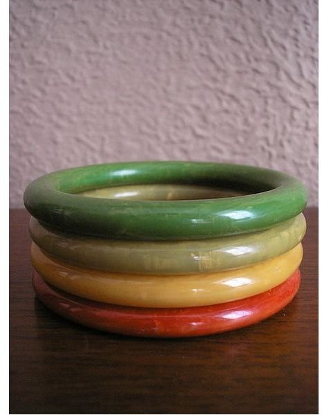 448px-Bakelite bangles