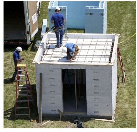 FEMA - 9065 - Photograph by Dave Gatley taken on 07-28-1999 in Iowa