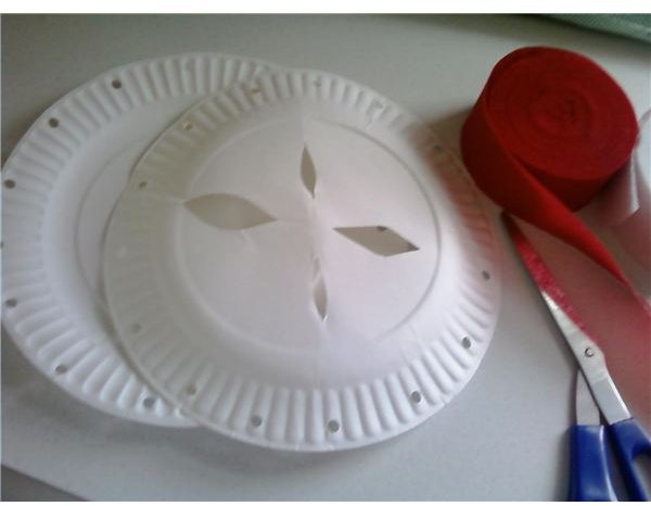 Apple Pie Paper Plate Craft for Kids: Make Apple or Pumpkin Pies with Paper Plates