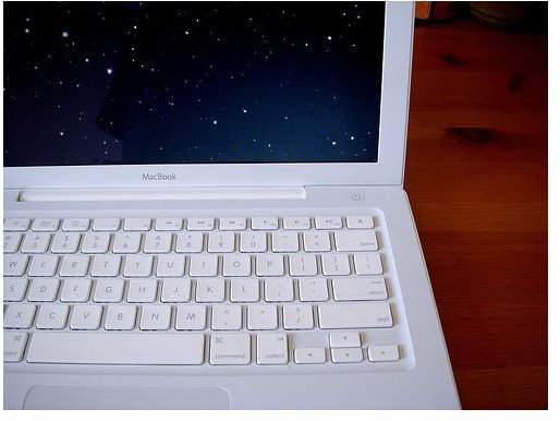 MacBook (Image Credit: Flickr user LWY)