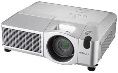 Hitachi CP-X615 Multimedia LCD Projector