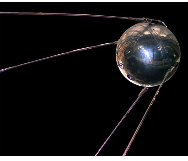 Sputnik 1 - Wikimedia Commons
