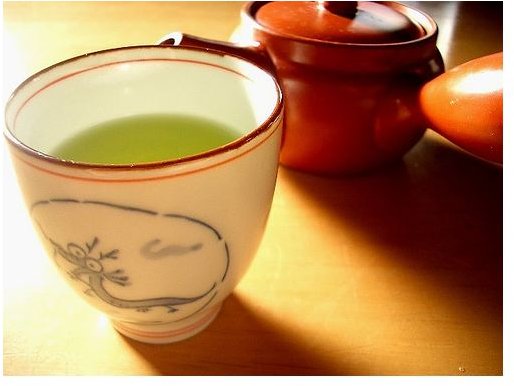 Learn How Green Tea Lowers Cholesterol