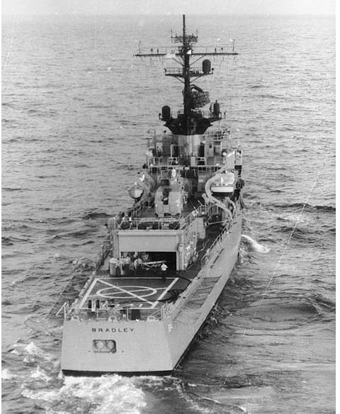 Transom Stern wikimedia.org USN Photo NH 98499 - USS Bradley