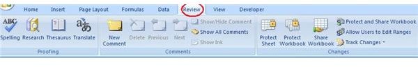 Excel 2007&rsquo;s Review menu
