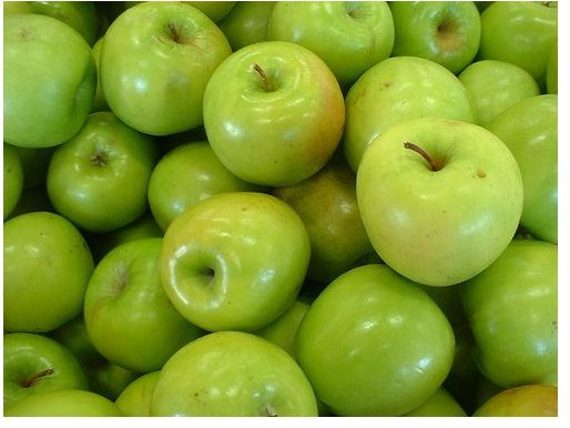 Apples by Deborah Fitchett flickr