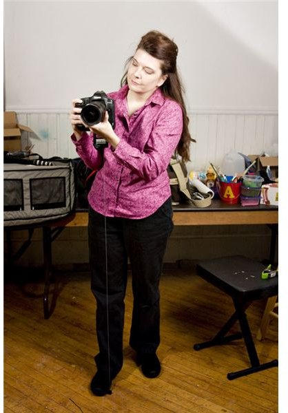 Lisa demonstrates using the SteadePod.