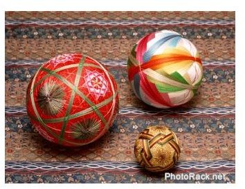Teachers Can Use Christmas Cards To Make Ornaments