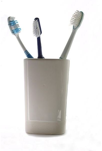 How to Reuse Your Old Toothbrush
