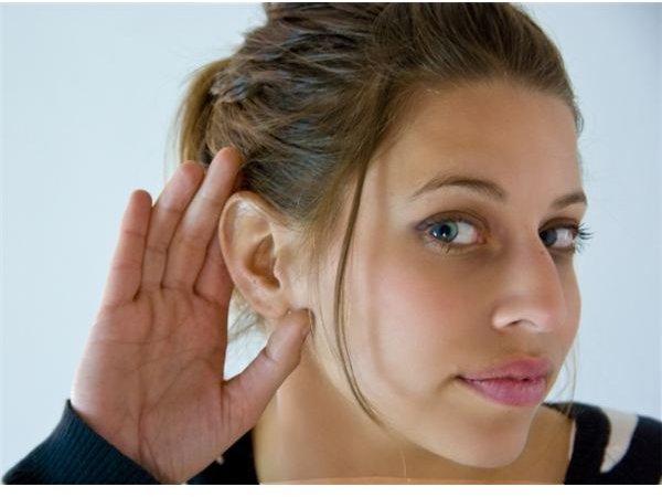 Simple Activities to Improve Listening Skills in the Workplace