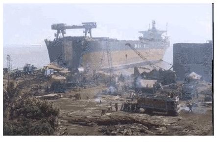 ship breaking at alang
