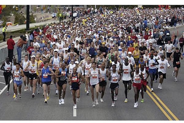 A Marathon Training Guide: The Basics and Essentials of Running A Marathon