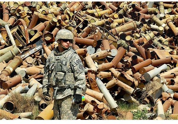 800px-Flickr - The U.S. Army - Sheik Khalid scrap yard