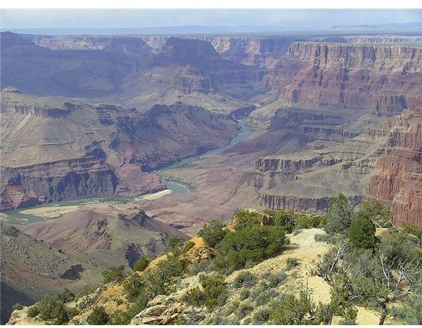 800px-Grand Canyon landscape