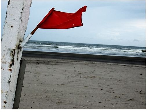 ashleigh290 – Warning – Warning Flag in Seaside