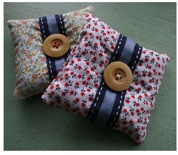 Learn How to Make Herbal Pillows with These Simple Instructions